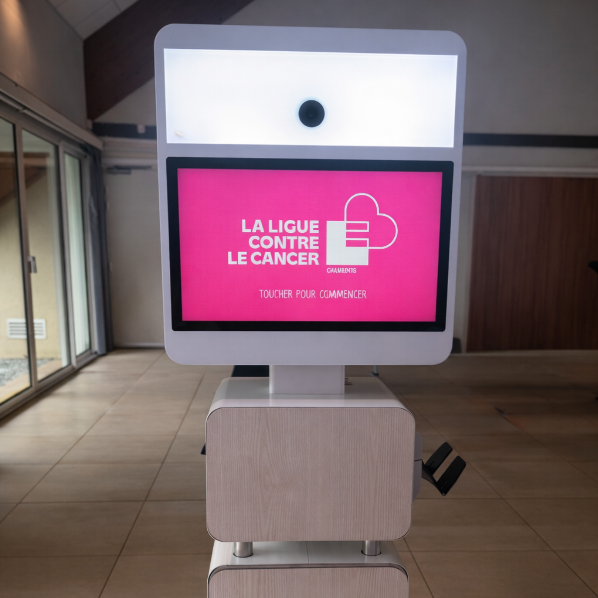 Location borne à selfies - Ligue contre le Cancer - Agence LDMN CAEN