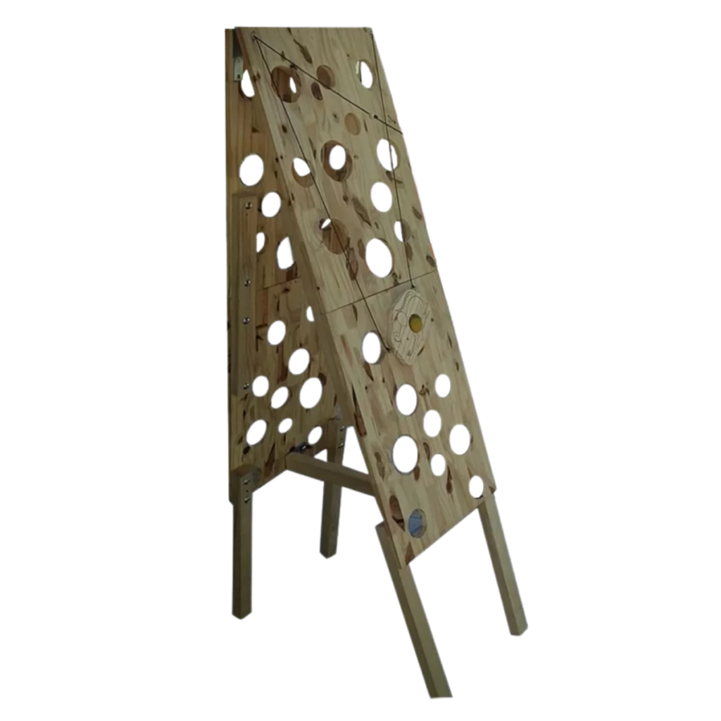 Location jeux en bois géants - jeu du gruyère - Agence LDMN CAEN